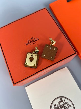Hermès Kelly Lock Heart Enamel Stud Earrings