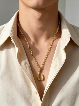 Gucci Hook Pendant Chain Necklace
