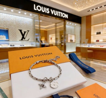 Louis Vuitton Star Monogram Link Chain Bracelet