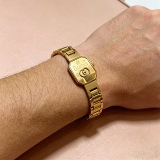 Gucci GG Engraved Buckle Gold Link Bracelet